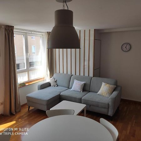 Luminoso Y Acogedor Apartamento En La Playa Oleiros Luaran gambar